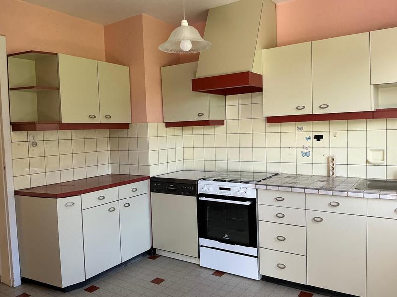 Maison - 98 m² - 5 pièces