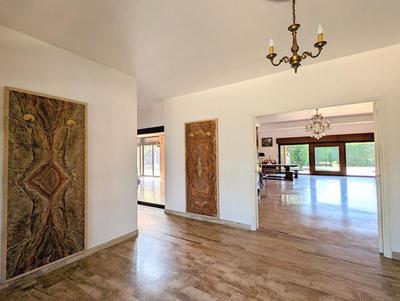 Demeure - 604 m² - 14 pièces