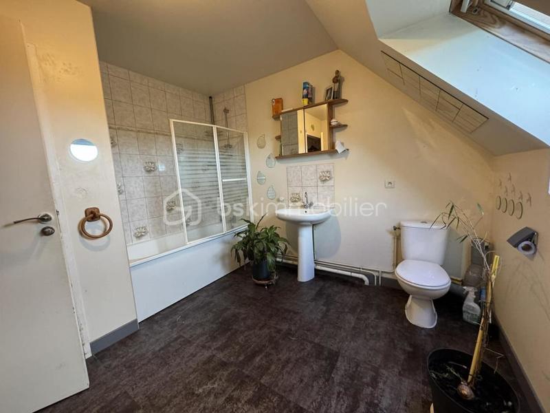 Maison traditionnelle - 99 m² - 5 pièces