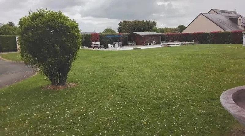 Maison - 210 m² - 9 pièces