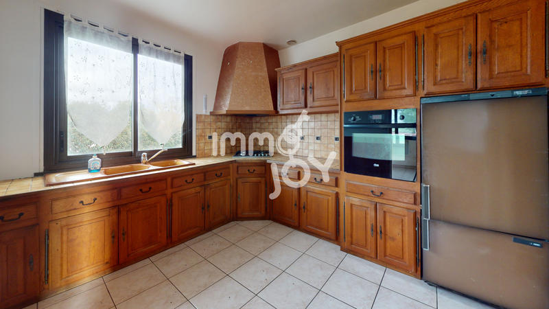 Maison - 126 m² - 6 pièces