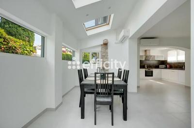 Appartement - 117 m² - 5 pièces