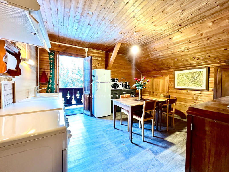 Maison - 140 m² - 7 pièces