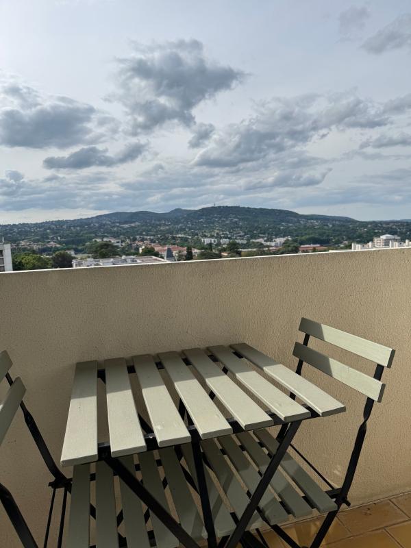 Appartement - 72 m² - 4 pièces