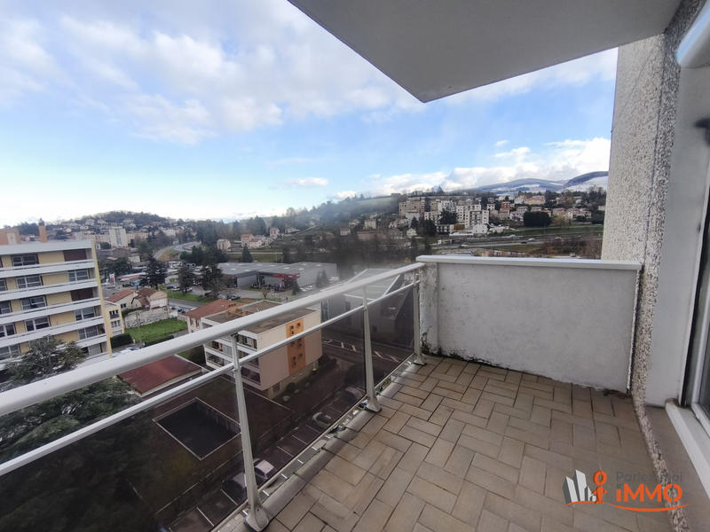 Appartement - 80 m² - 4 pièces