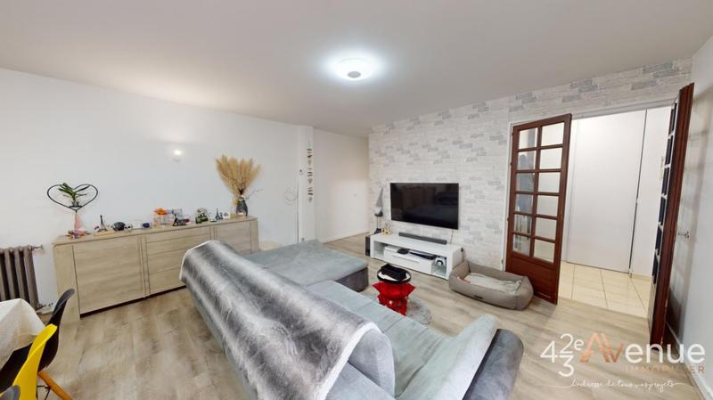 Appartement - 120 m² - 4 pièces