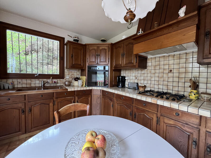 Maison - 90 m² - 4 pièces