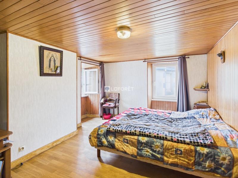 Maison - 80 m² - 5 pièces