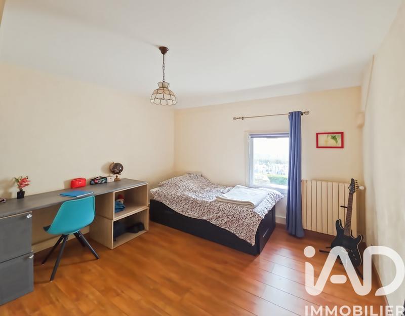 Maison - 147 m² - 7 pièces