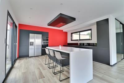 Villa - 260 m² - 6 pièces