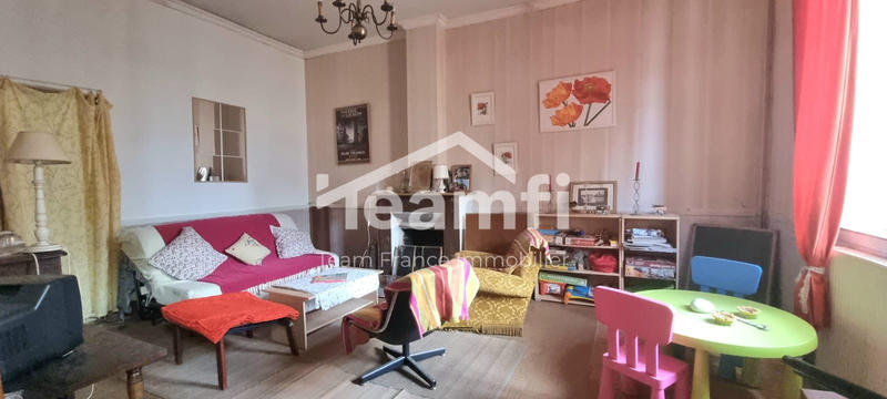 Maison - 98 m² - 5 pièces