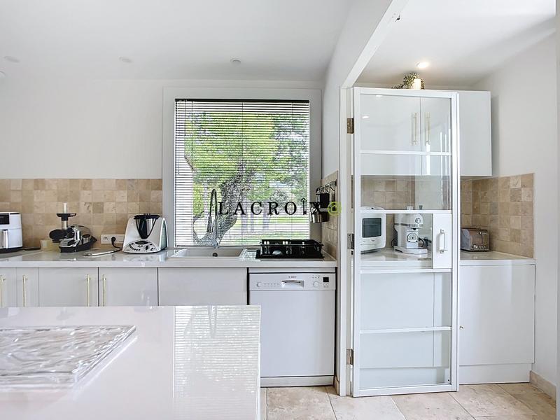 Maison - 120 m² - 6 pièces