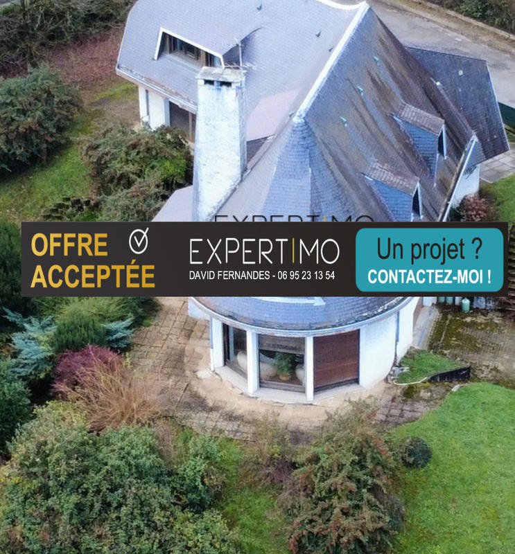 Maison - 250 m² - 7 pièces