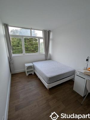 Chambre - 10 m² - 1 pièce