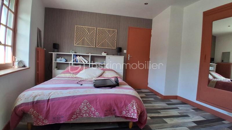 Maison en pierre - 139 m² - 6 pièces