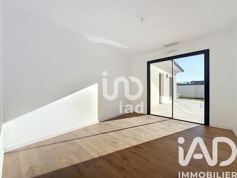 Maison - 180 m² - 5 pièces