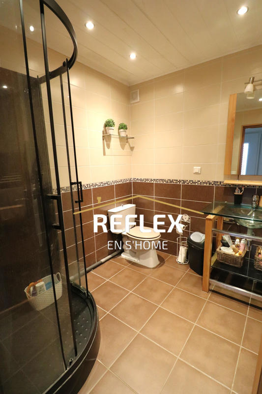 Maison - 95 m² - 5 pièces