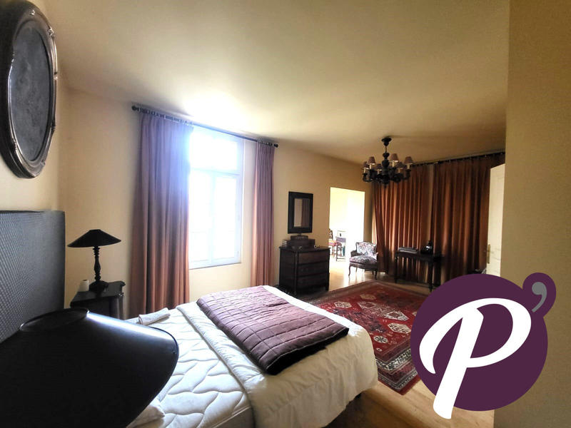 Maison - 176 m² - 6 pièces