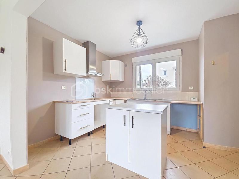 Maison - 83 m² - 4 pièces