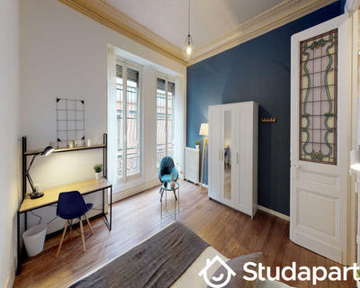 Chambre - 110 m² - 1 pièce