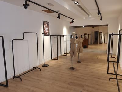 Local commercial - 305 m²