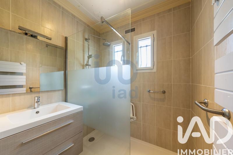 Maison - 195 m² - 8 pièces