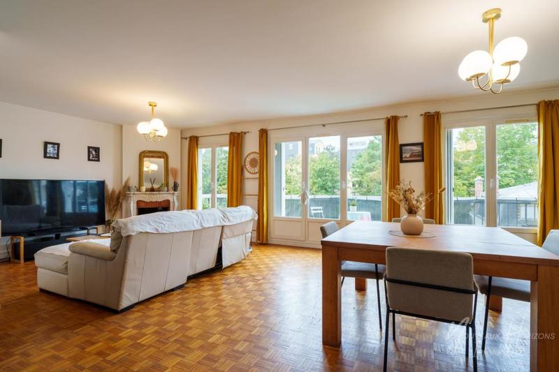 Appartement ancien - 108 m² - 5 pièces