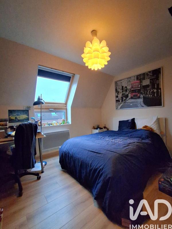 Maison - 210 m² - 6 pièces