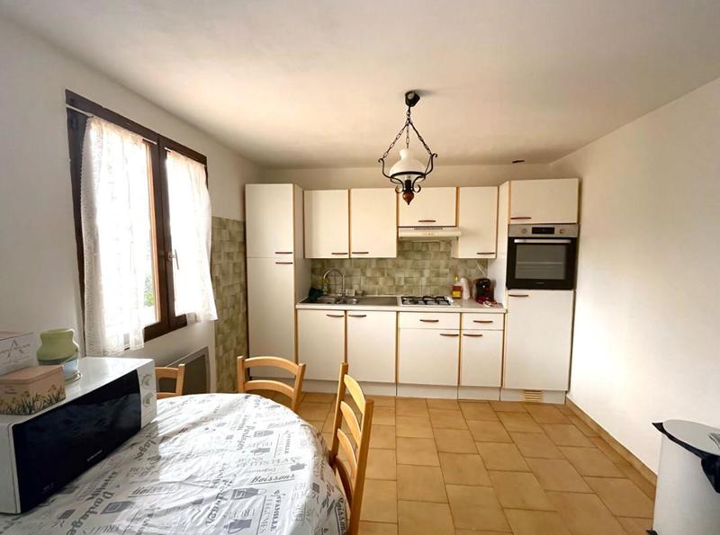 Maison - 208 m² - 7 pièces