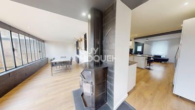 Maison - 145 m² - 7 pièces