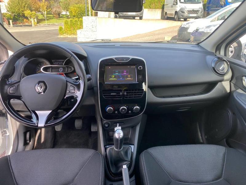 Renault Clio IV Zen 1.2 16v 75