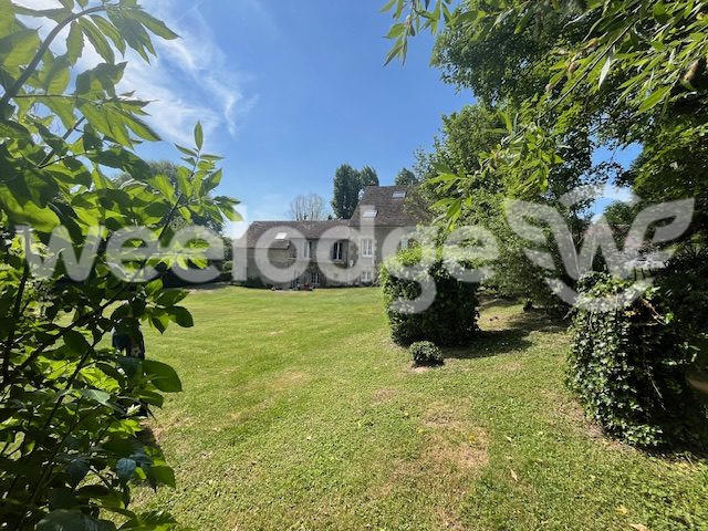 Maison ancienne - 220 m² - 7 pièces