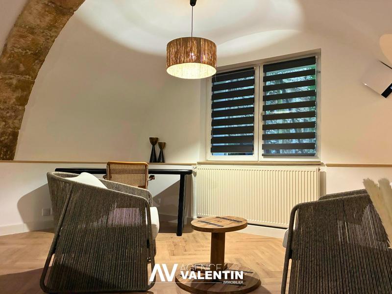 Appartement - 108 m² - 5 pièces