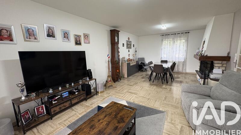 Maison de village - 141 m² - 8 pièces