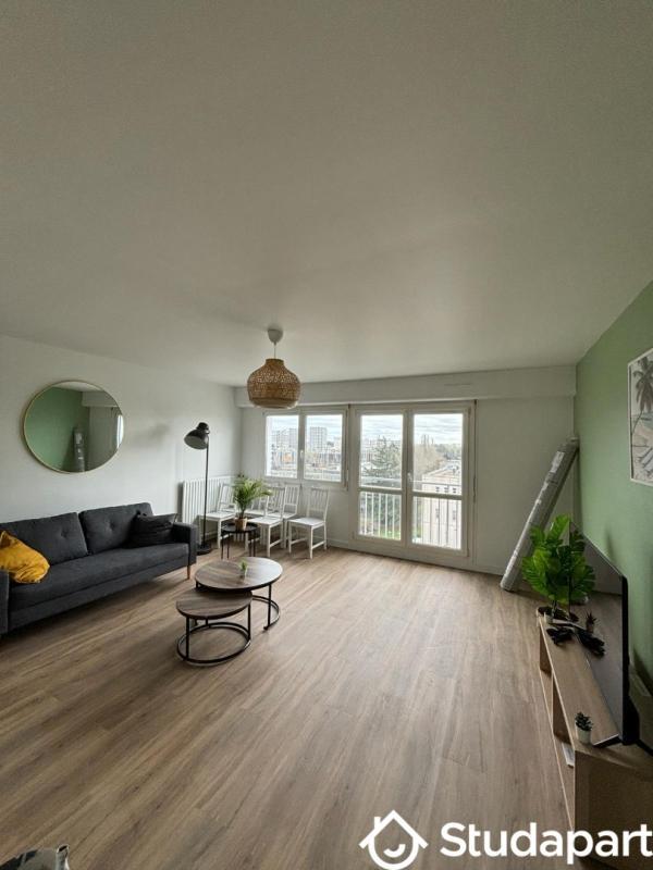 Chambre - 15 m² - 1 pièce