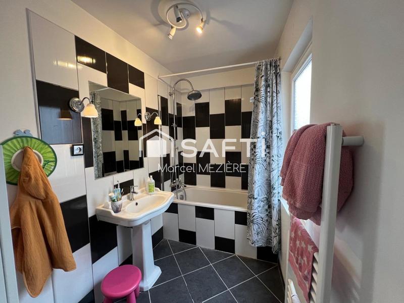 Appartement - 152 m² - 5 pièces