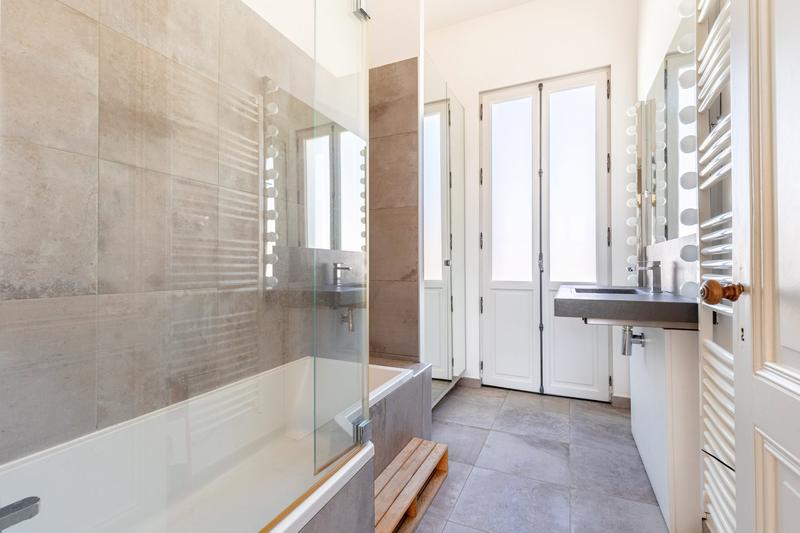 Maison - 182 m² - 8 pièces