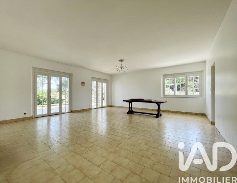 Maison - 191 m² - 6 pièces