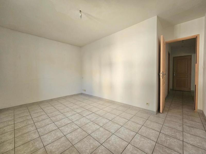 Appartement - 74 m² - 3 pièces