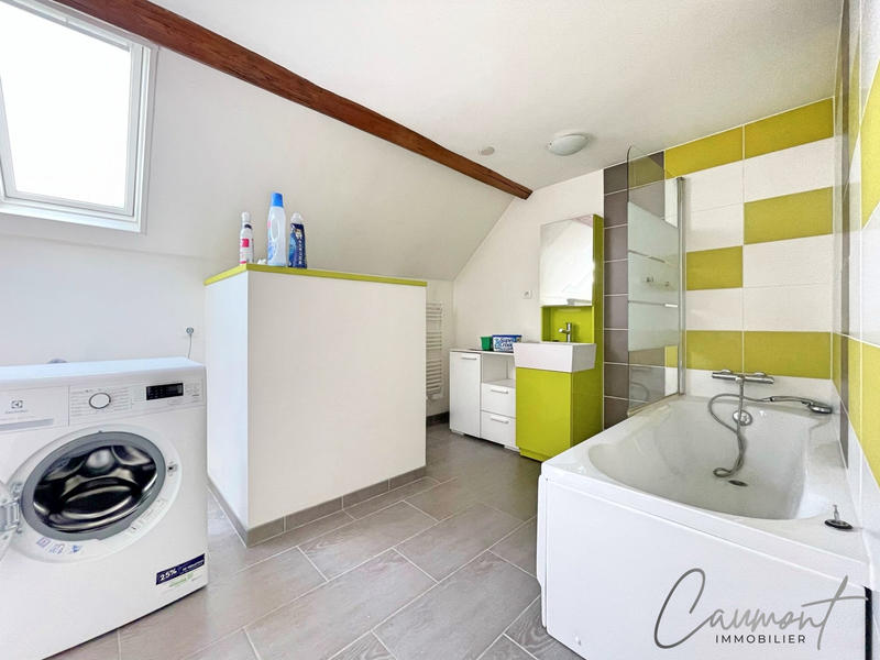 Maison - 175 m² - 7 pièces