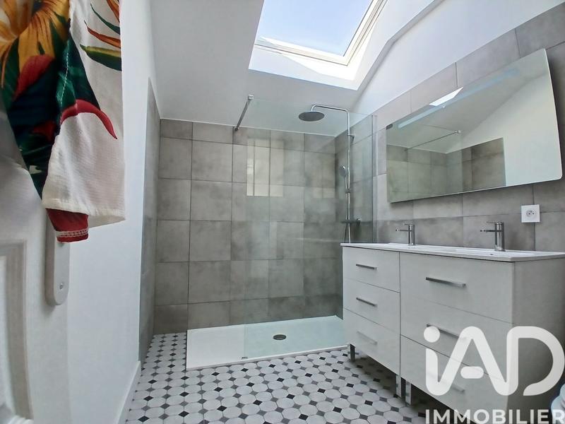 Maison - 120 m² - 6 pièces