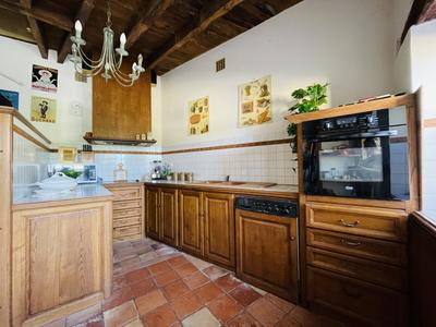 Maison traditionnelle - 88 m² - 4 pièces