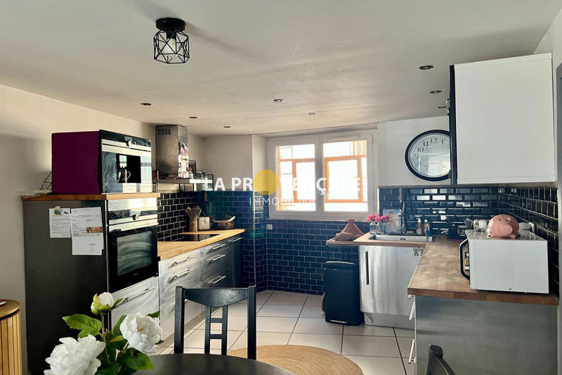 Maison - 150 m² - 4 pièces