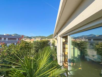 Appartement - 113 m² - 3 pièces