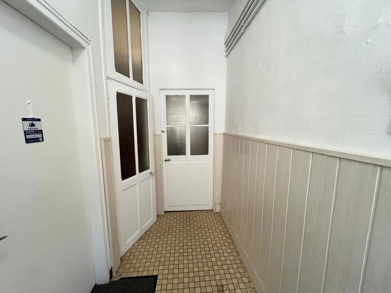 Immeuble - 220 m² - 4 pièces