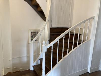 Maison traditionnelle - 95 m² - 5 pièces