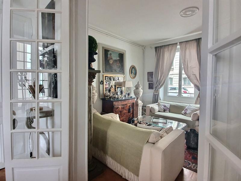 Maison - 170 m² - 8 pièces