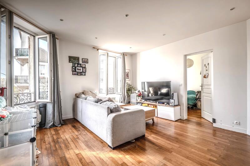 Appartement - 4 m² - 4 pièces