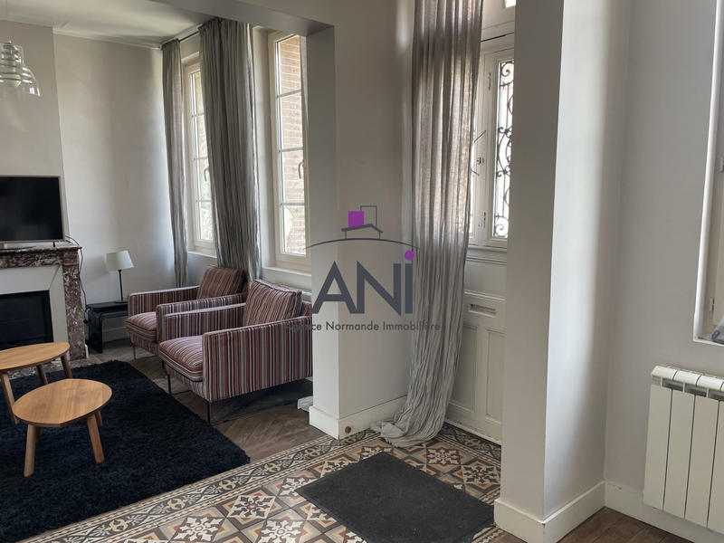 Maison - 102 m² - 4 pièces