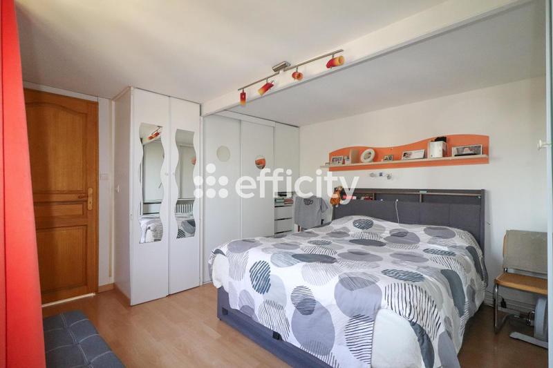 Pavillon - 102 m² - 4 pièces